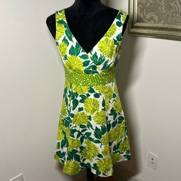 Boden green white floral print crossed top sleeveless cotton dress Sz 4R - Picture 2 of 9